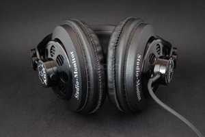 AKG K240 DF