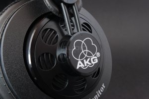 AKG K240 DF