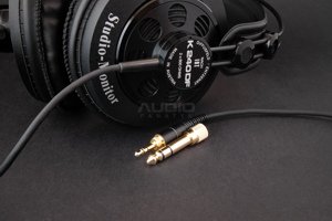 AKG K240 DF