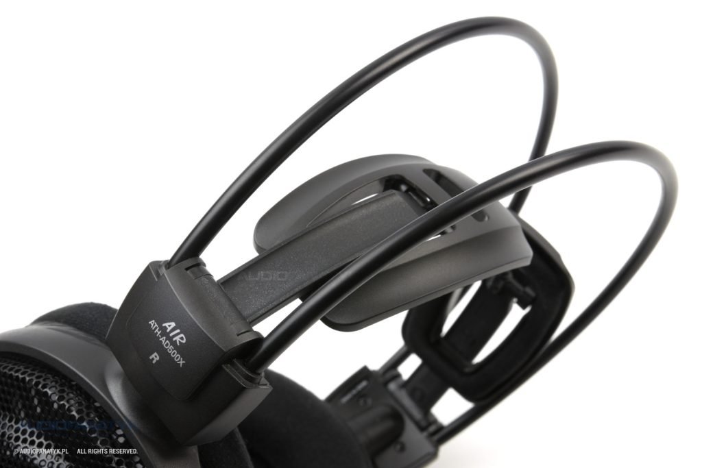 Recenzja słuchawek wokółusznych Audio-Technica ATH-AD500X