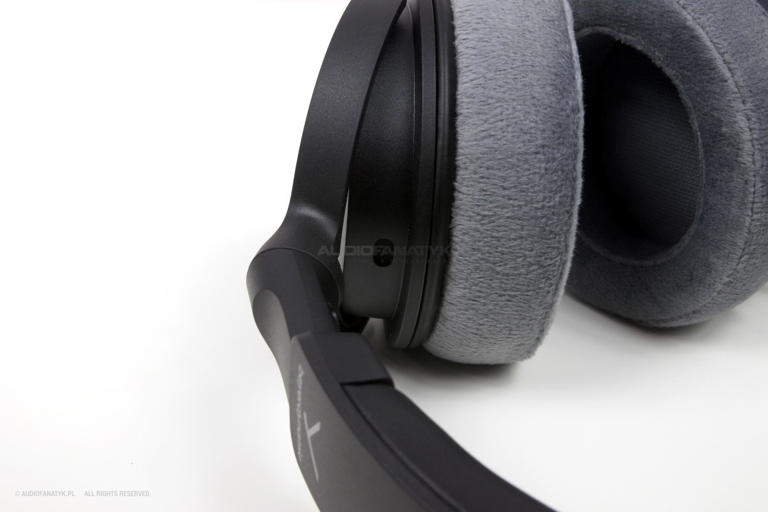 Dysze przetworników w muszlach DT270