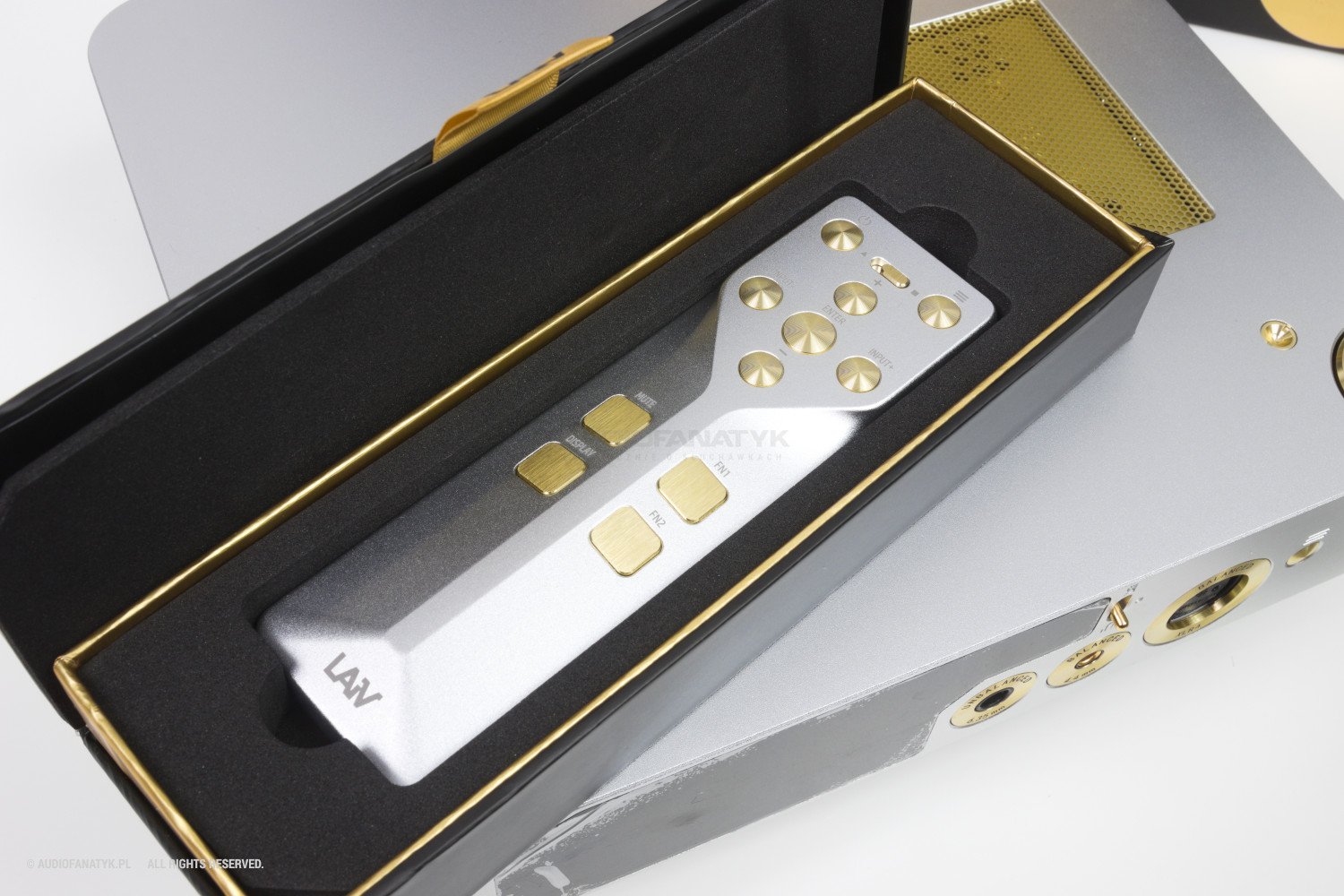 Pilot zdalnego sterowania na baterię CR2032