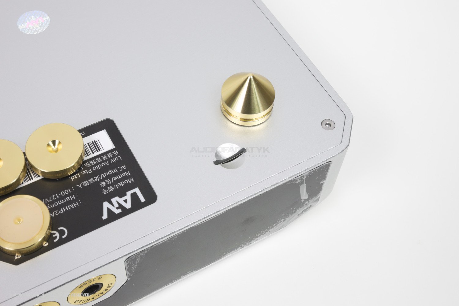 Slot na kartę pamięci do aktualizacji firmware