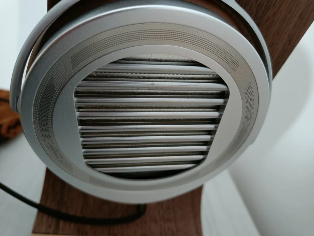 Pęknięcie magnesów w Hifiman Susvara Unveiled