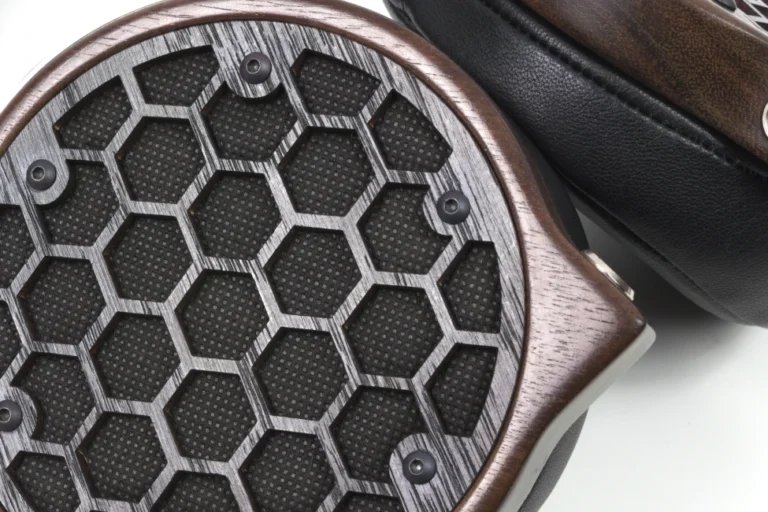 Recenzja słuchawek planarnych Sash Tres SE