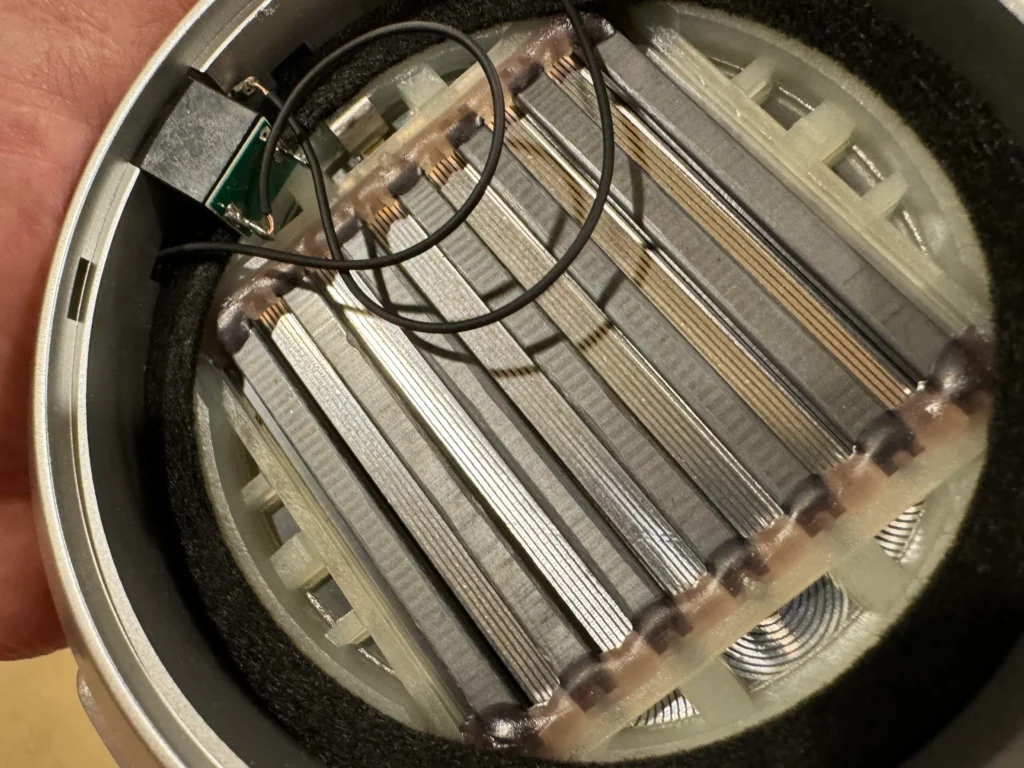 Hifiman HE400se Diaphragm Crinkle - More On Right Than Left