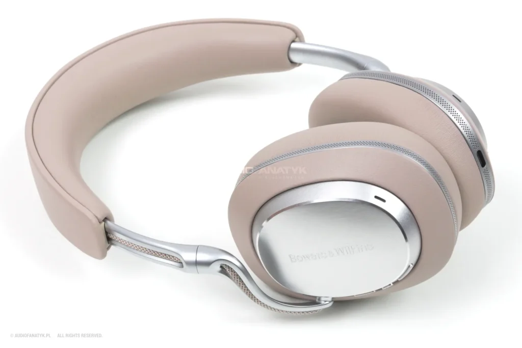 Bowers & Wilkins Px8 S2