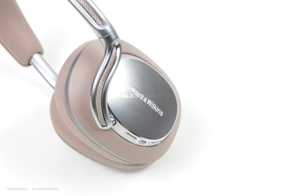 Bowers & Wilkins Px8 S2