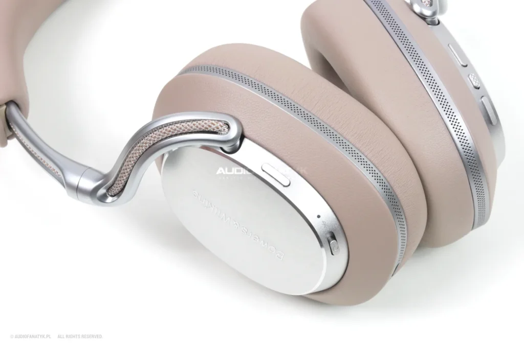 Bowers & Wilkins Px8 S2