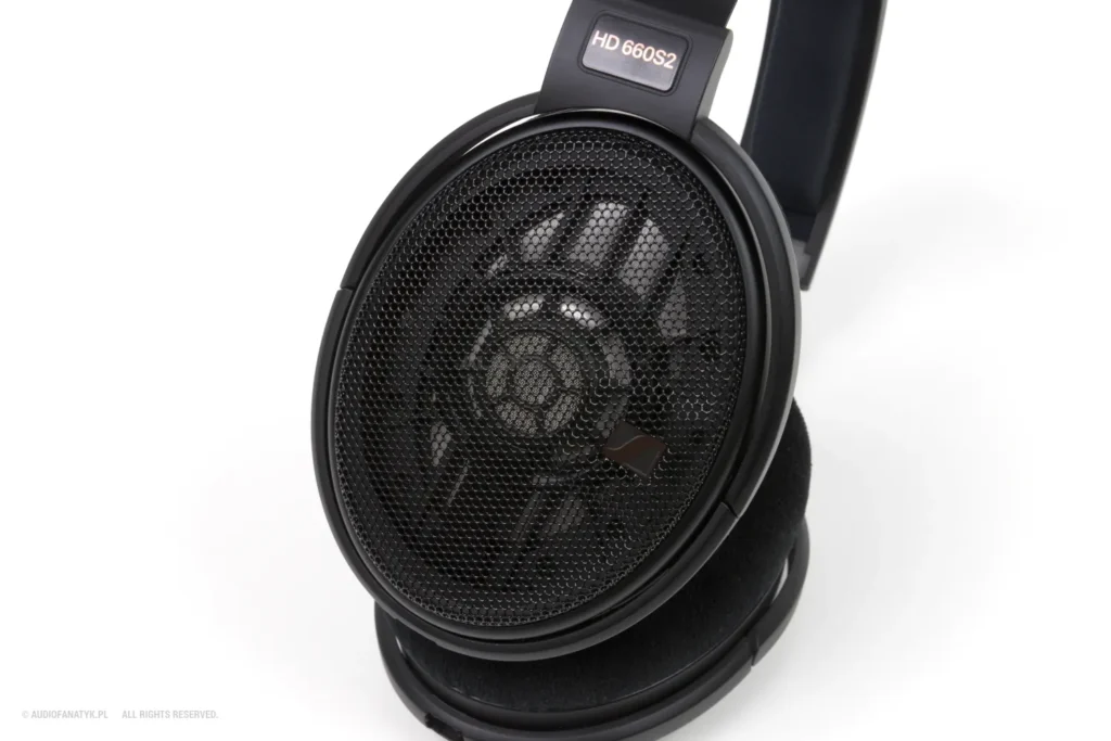 Przetwornik z HD700 z grillem