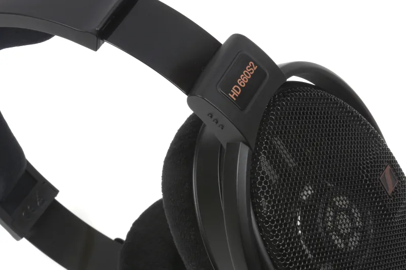 Recenzja słuchawek Sennheiser HD660 S2