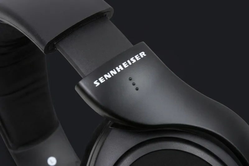 Recenzja słuchawek Sennheiser HD 569