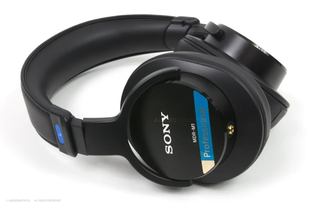 Sony MDR-M1