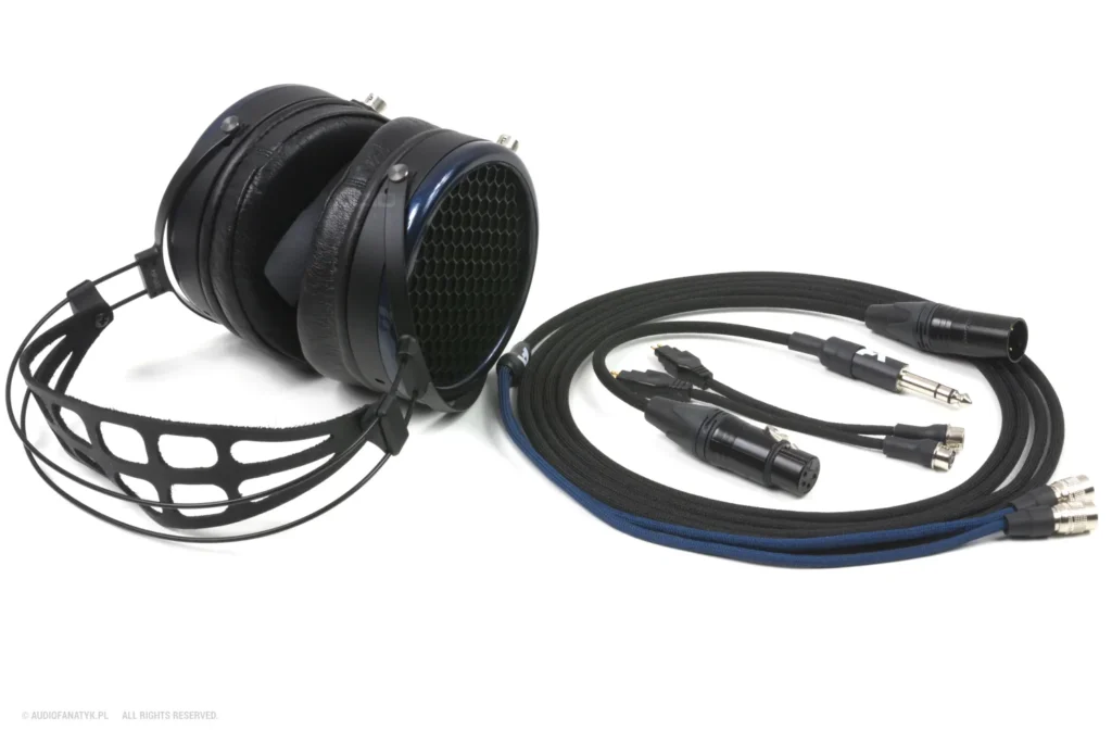 Słuchawki Dan Clark Audio Ether Flow 1.1 z kablem Audionum oraz akcesoriami dorobionymi przez Audiofanatyka