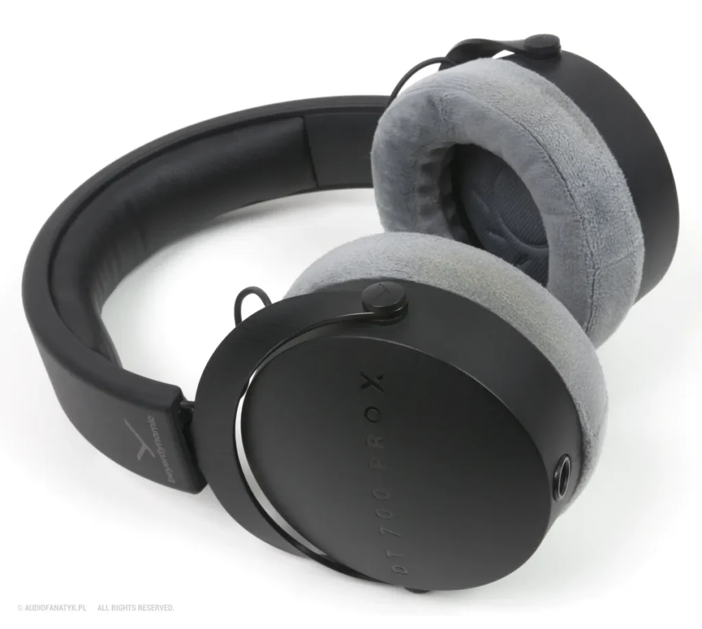 Polecane słuchawki Beyerdynamic DT700 PRO X