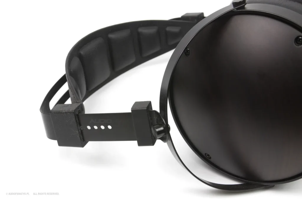 Monoprice Monolith M1060C