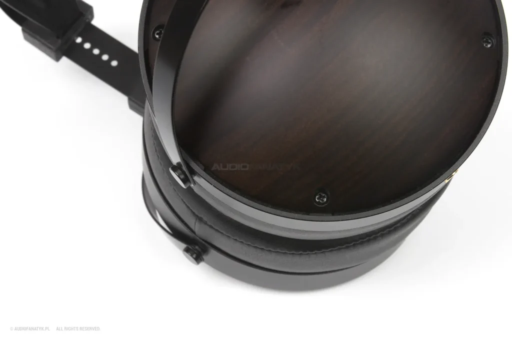 Monoprice Monolith M1060C