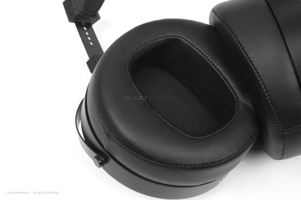 Monoprice Monolith M1060C