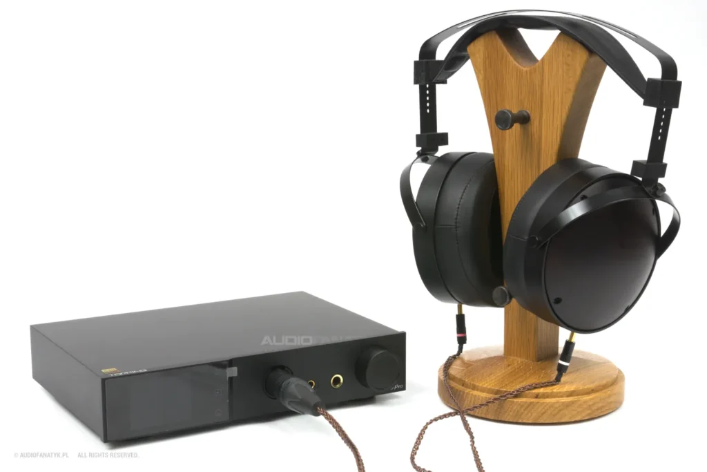 A70 Pro oraz Monolith M1060C