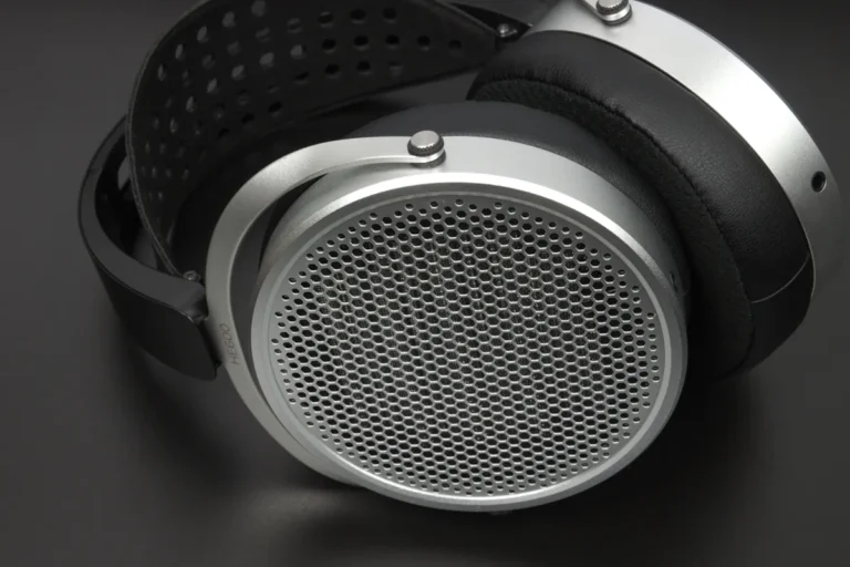 Recenzja słuchawek Hifiman HE600
