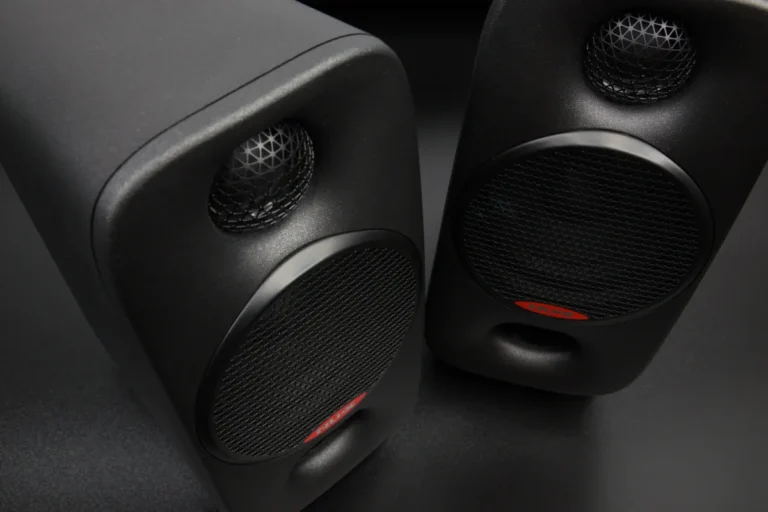 Recenzja monitorów studyjnych NUX Axon 3