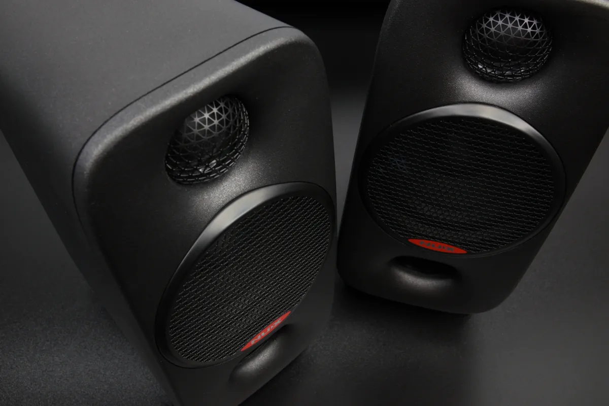 Recenzja monitorów studyjnych NUX Axon 3