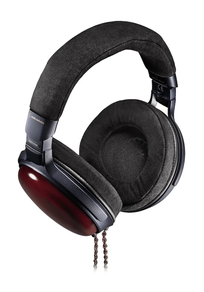 Audio-Technica wprowadza słuchawki ATH-AWX7000
