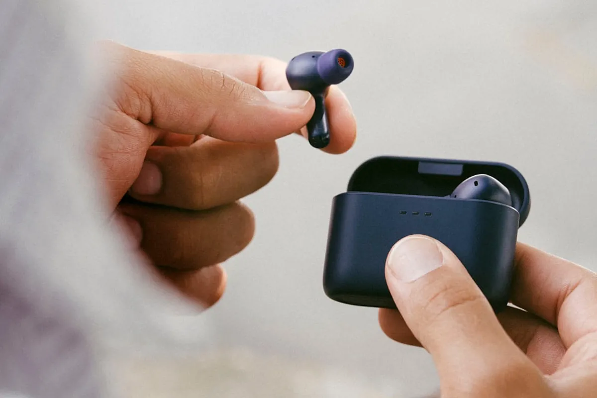 Cambridge Audio Melomania A100 SE Wireless Earbuds Add Dolby Audio